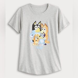 Women's Bluey Family Portrait Graphic Tee L